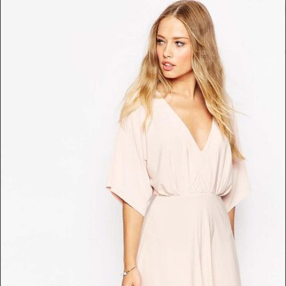 Kimono Style Dress- Perfect for Spring!! 💕
